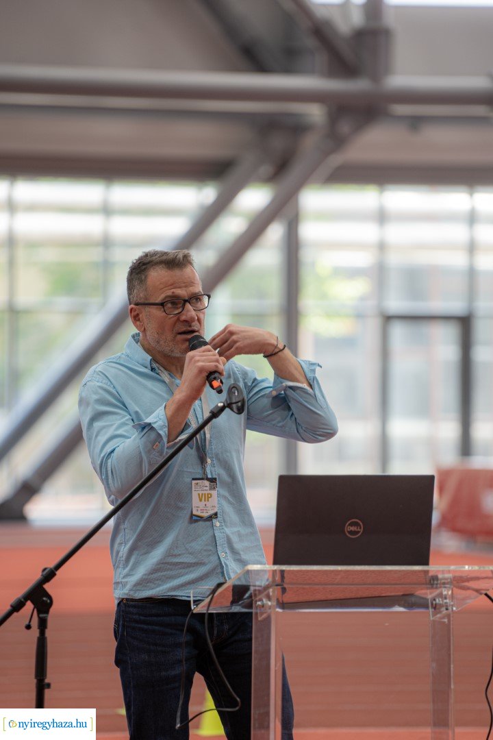 NET konferencia a Nyíregyházi Atlétkai Centrumban