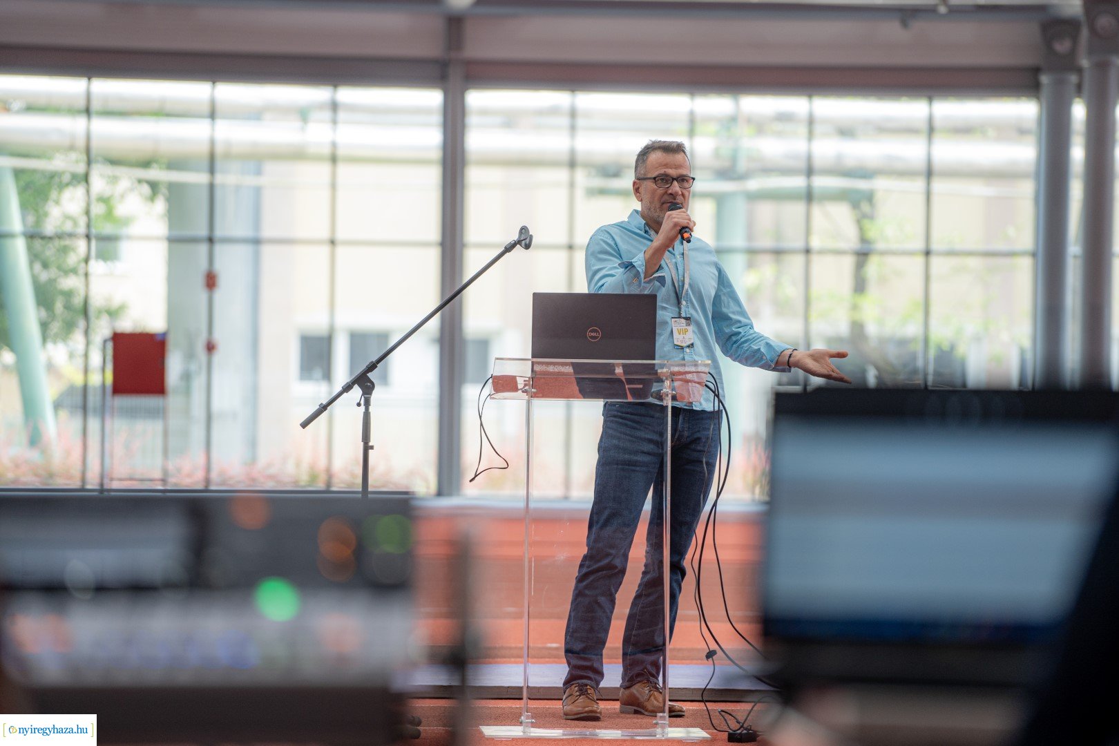 NET konferencia a Nyíregyházi Atlétkai Centrumban