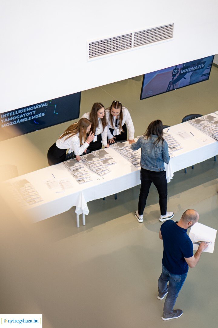 NET konferencia a Nyíregyházi Atlétkai Centrumban