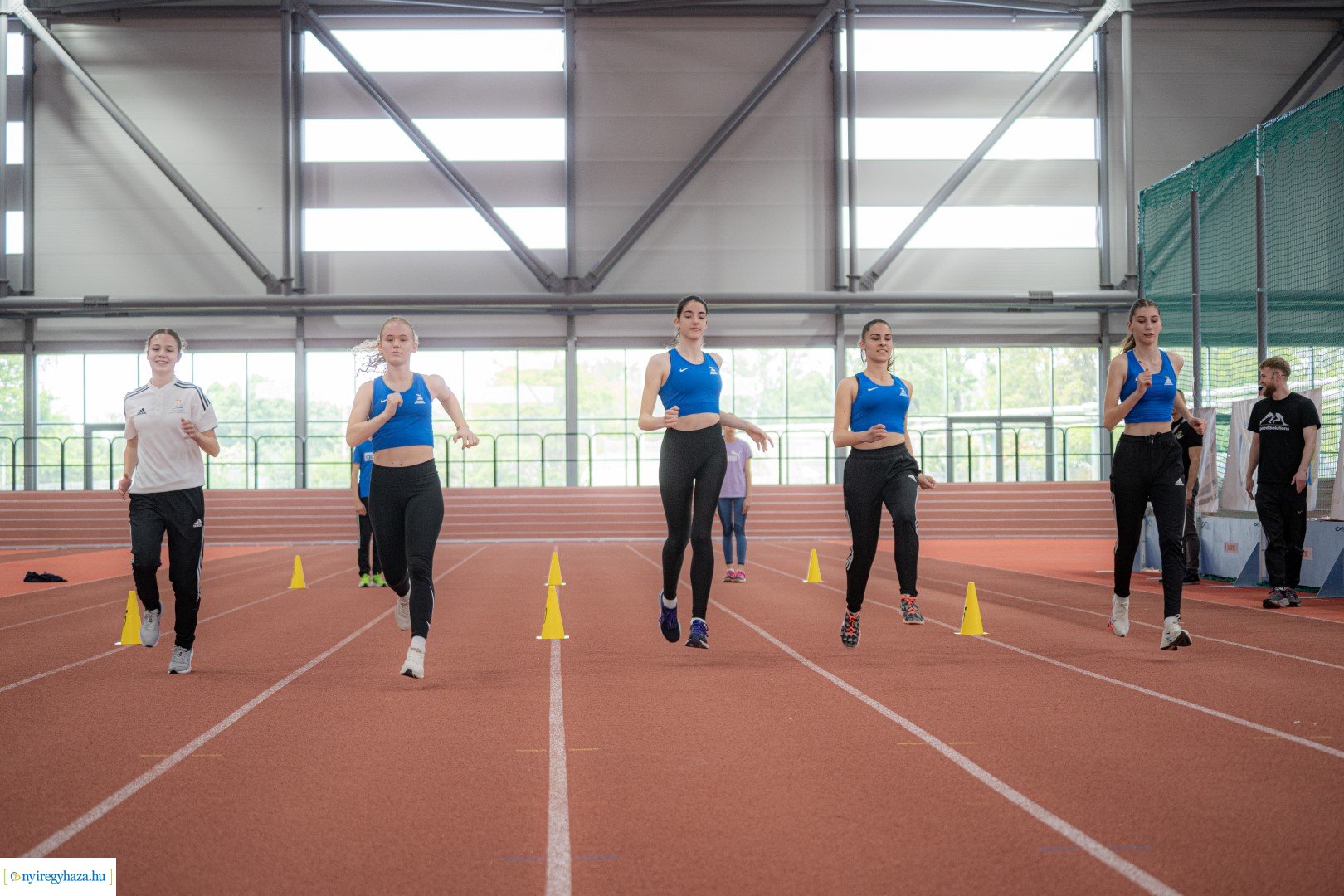 NET konferencia a Nyíregyházi Atlétkai Centrumban