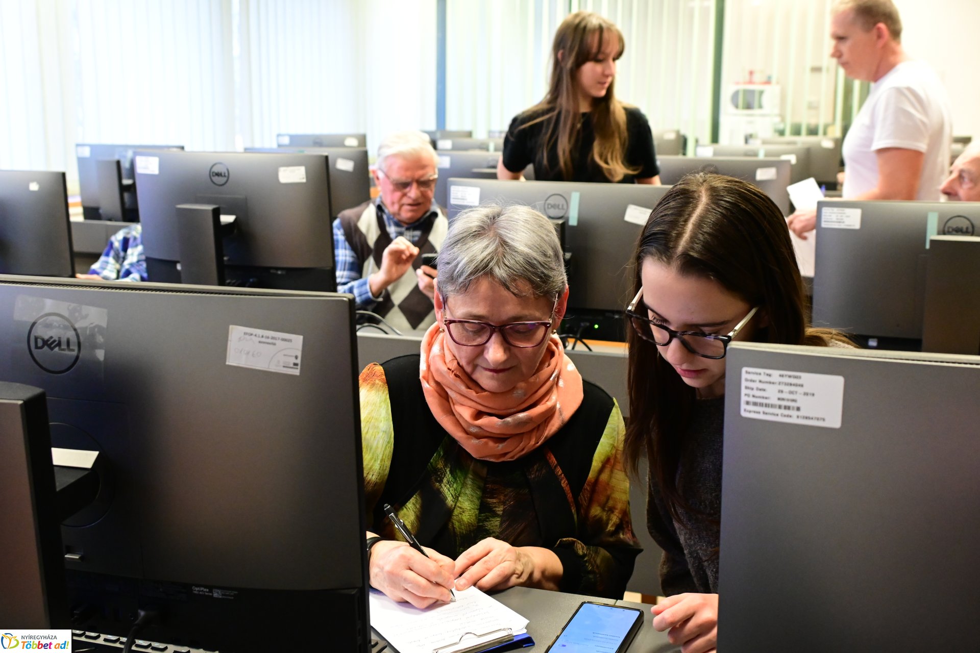 Netrevalók program a könytárban