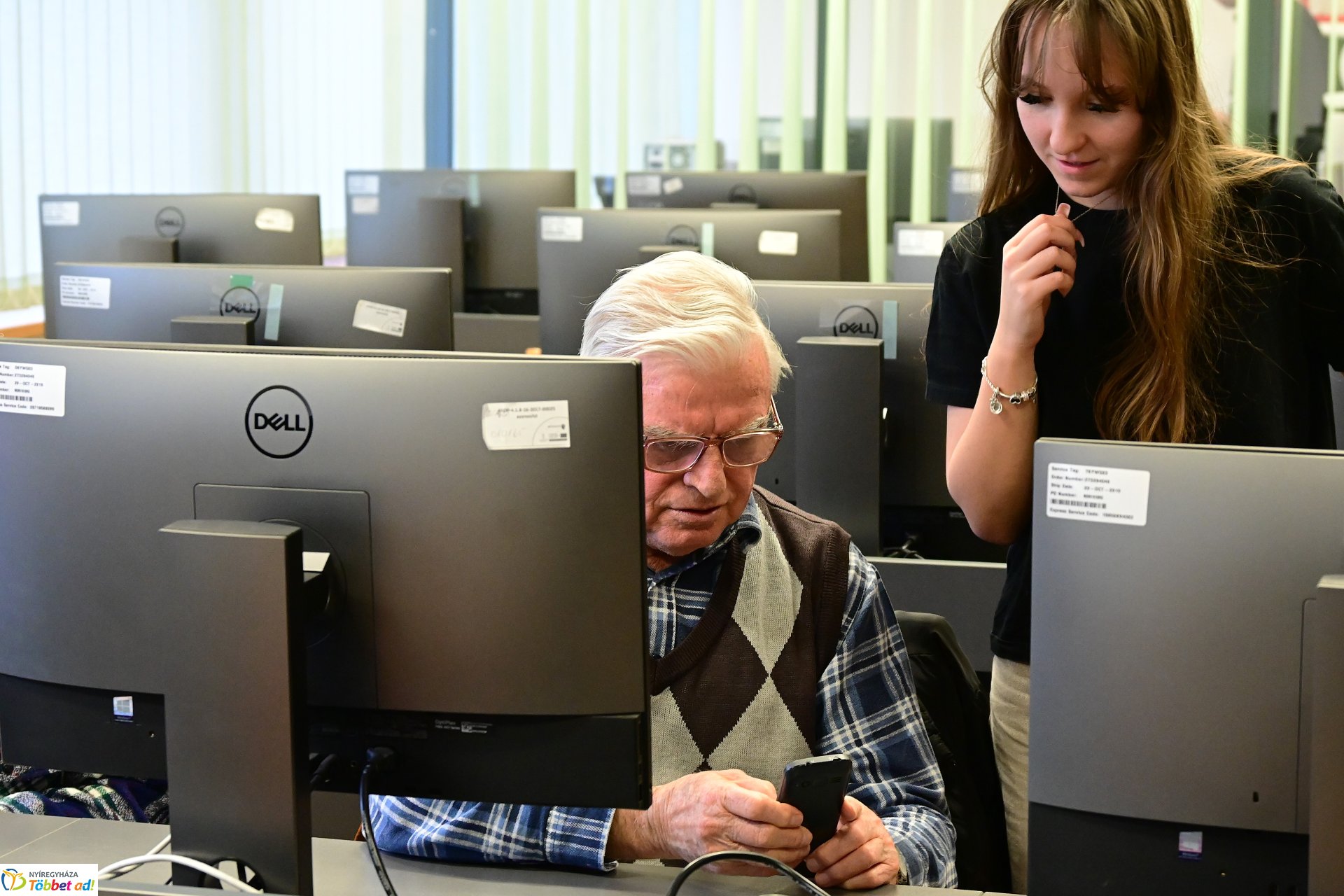 Netrevalók program a könytárban