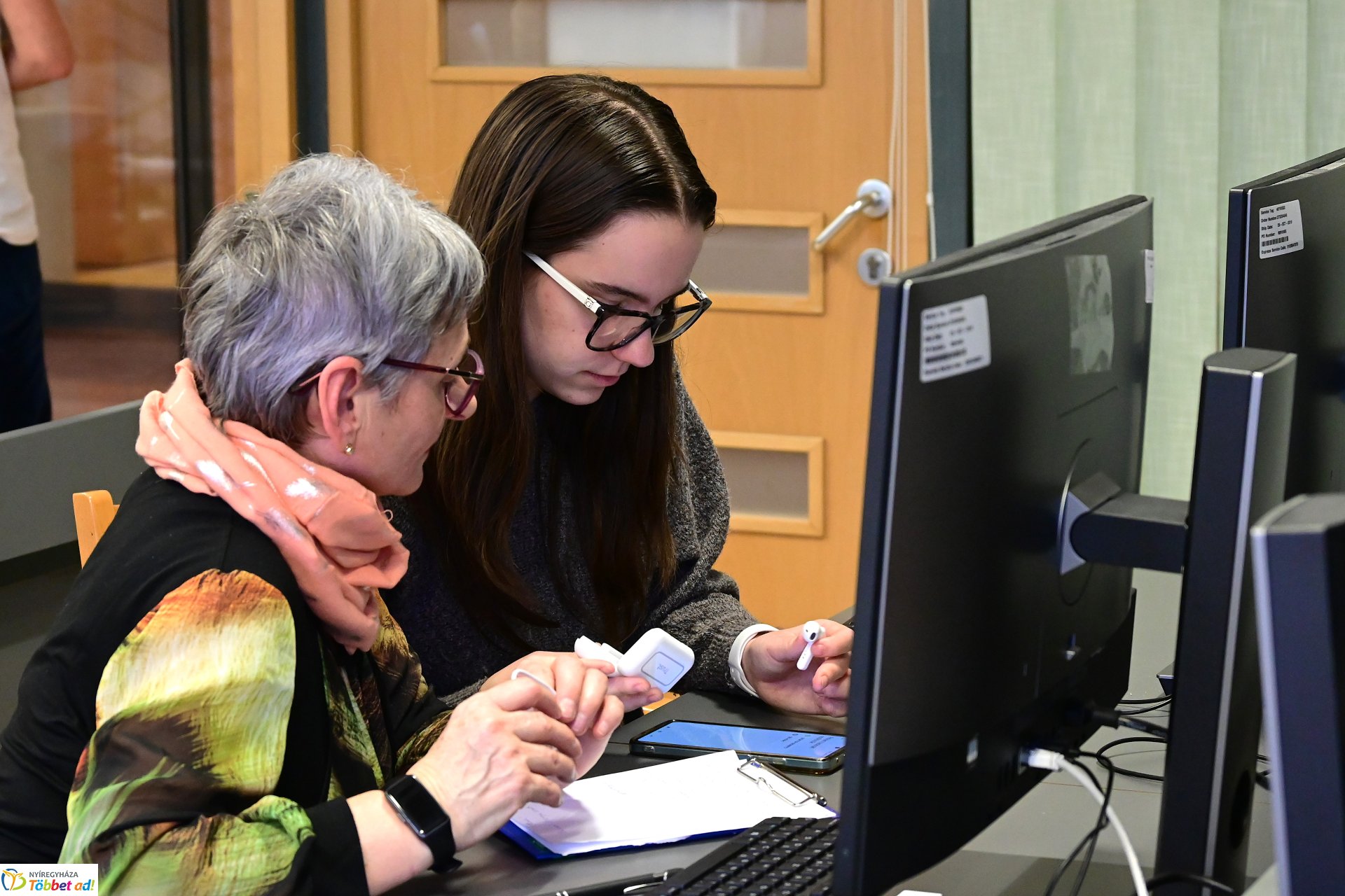 Netrevalók program a könytárban