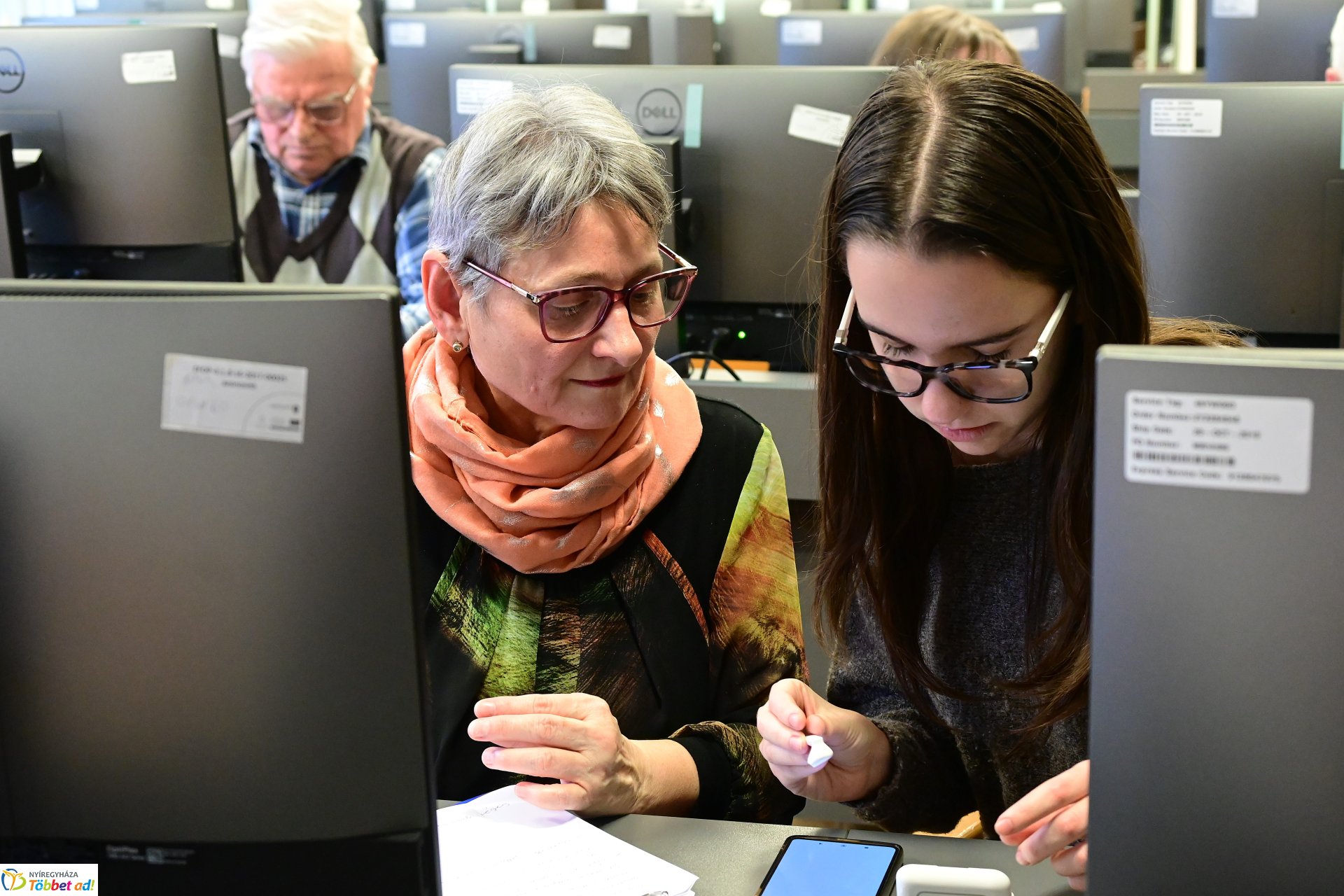 Netrevalók program a könytárban