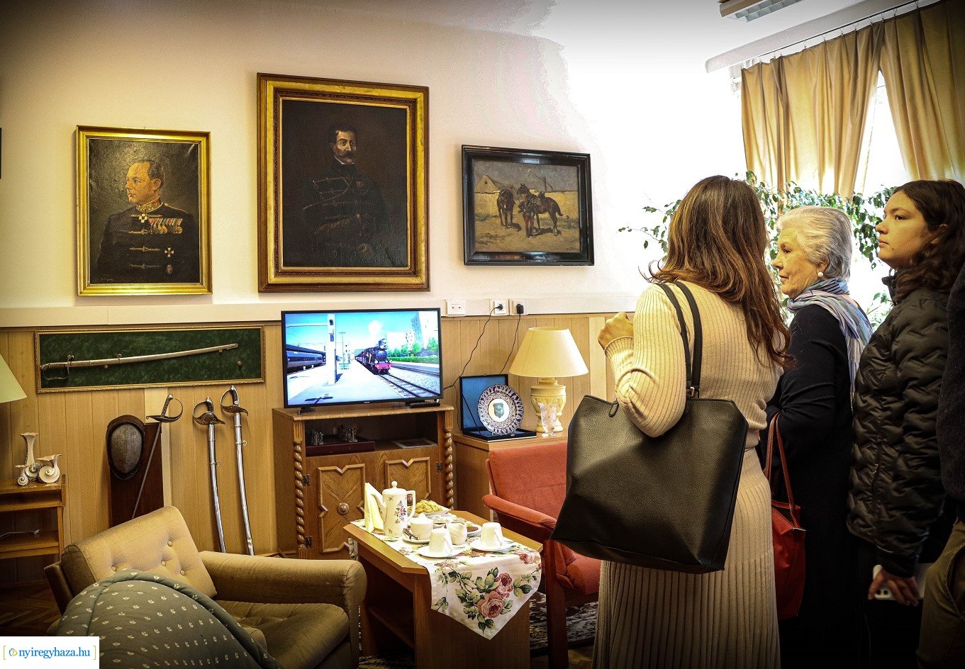 Névadójának családja tett látogatást a területvédelmi ezrednél