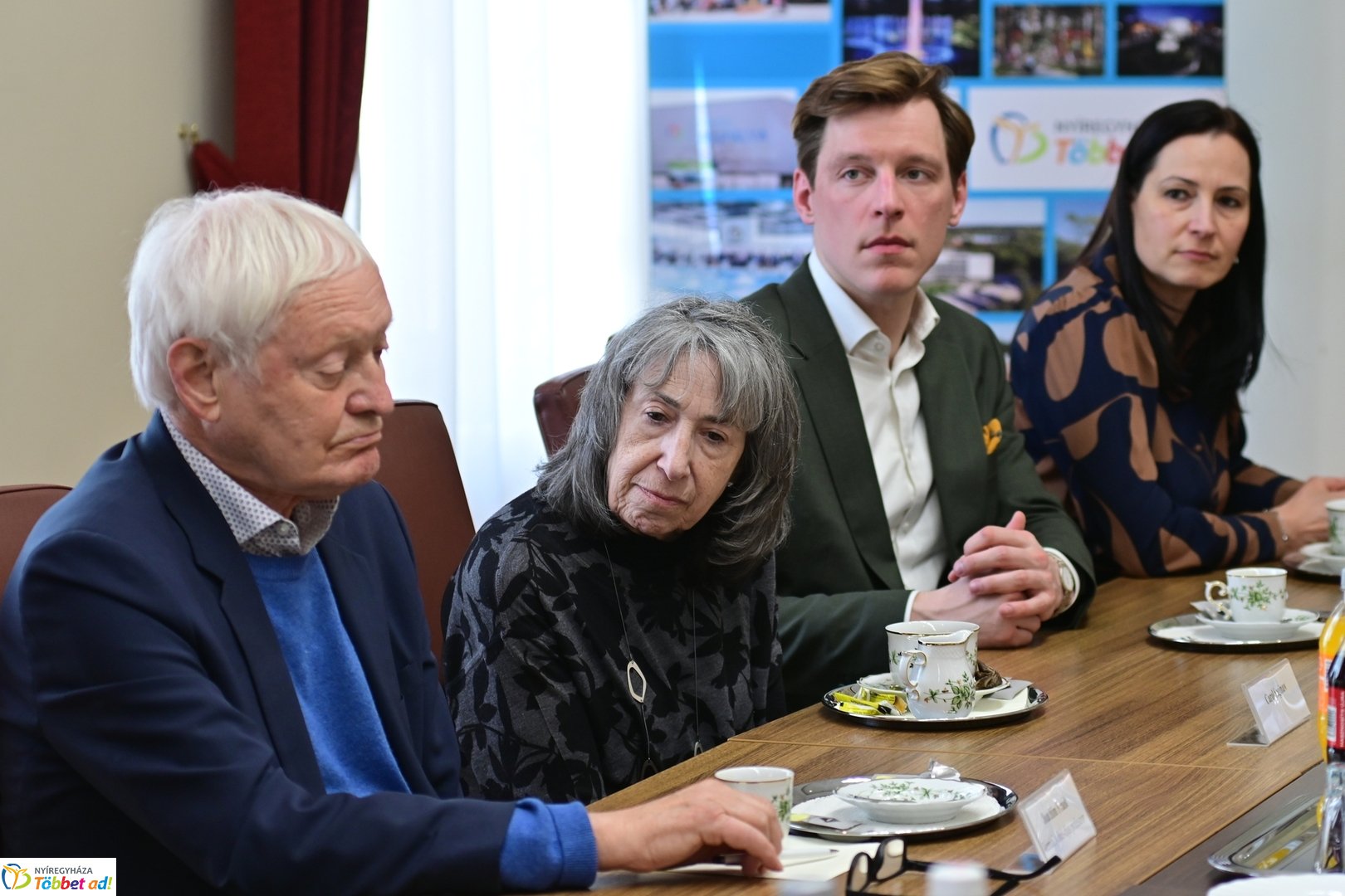 Nobel-díjasok látogatása Nyíregyházán 2025 áprilisában