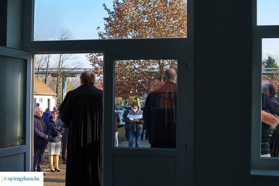 Noé bárkája átadó