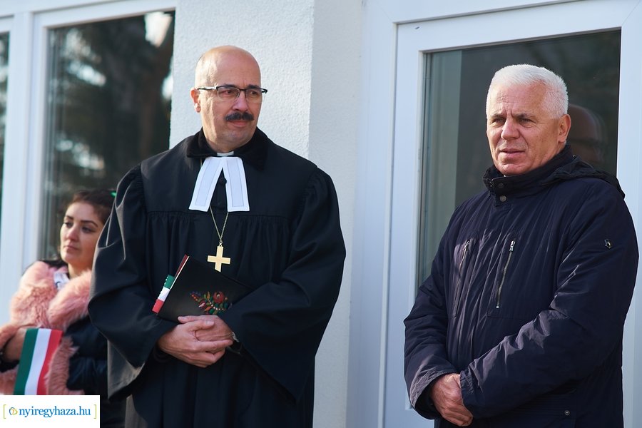 Noé bárkája átadó