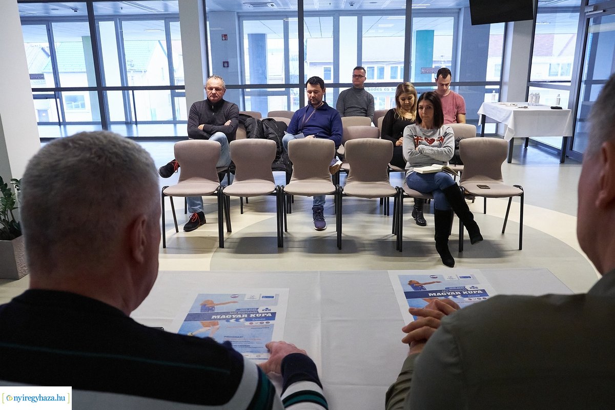 Női röpi kupa sajtótájékoztató