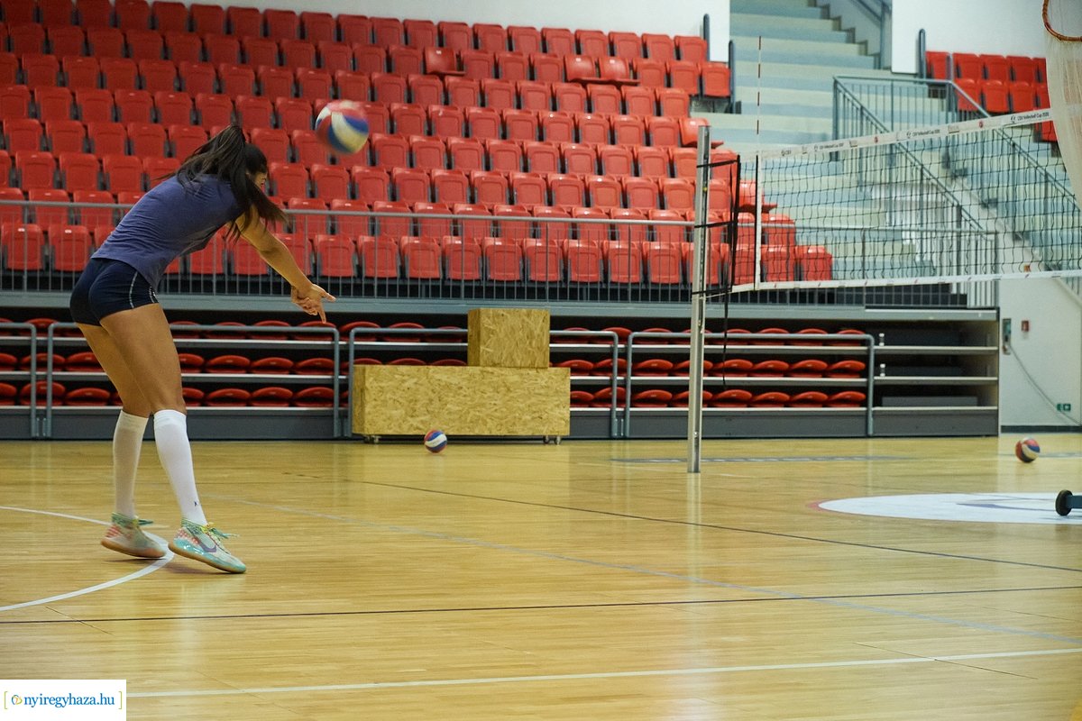 Női röpi kupa sajtótájékoztató