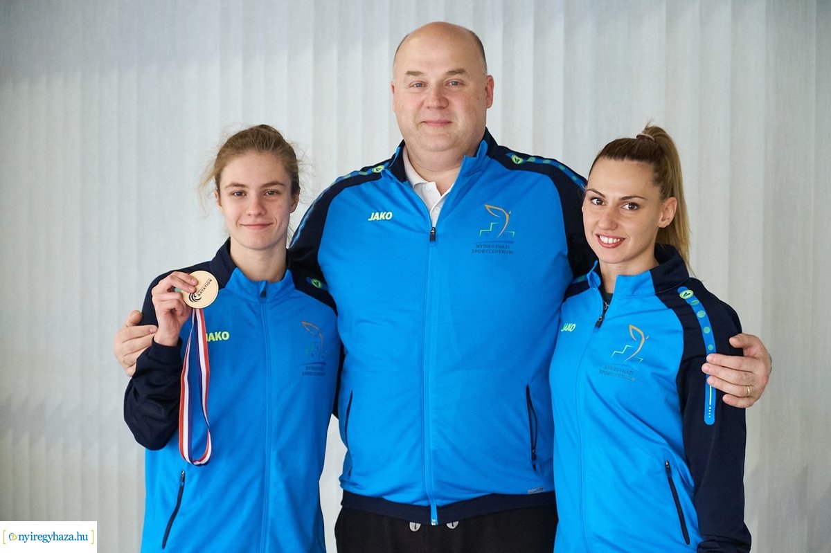 Női sikerek úszásban a Nyíregyházi Sportcentrumnál
