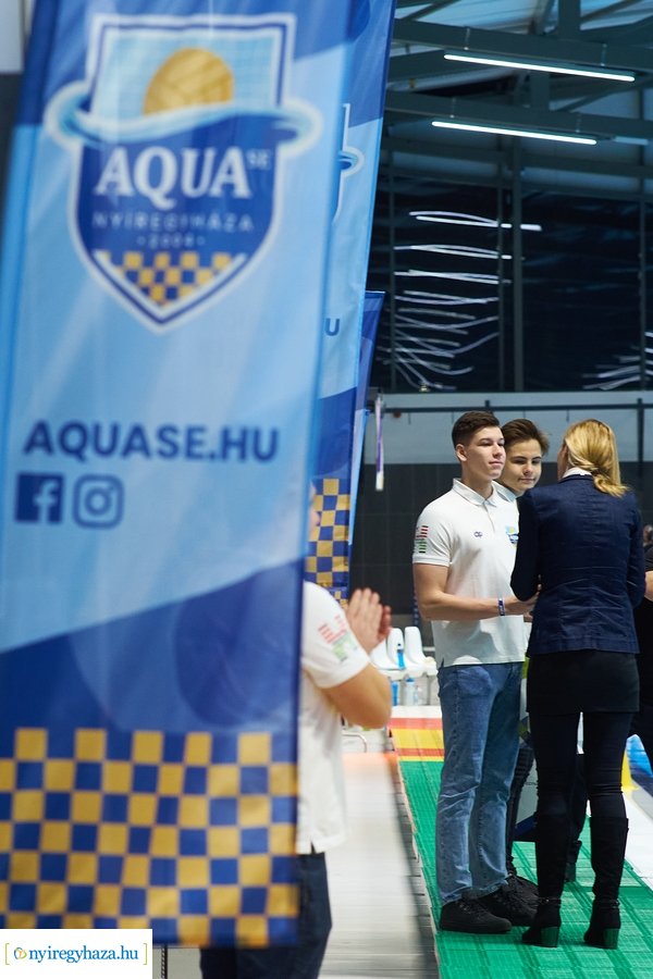 Női vízilabda a Városi Uszodában