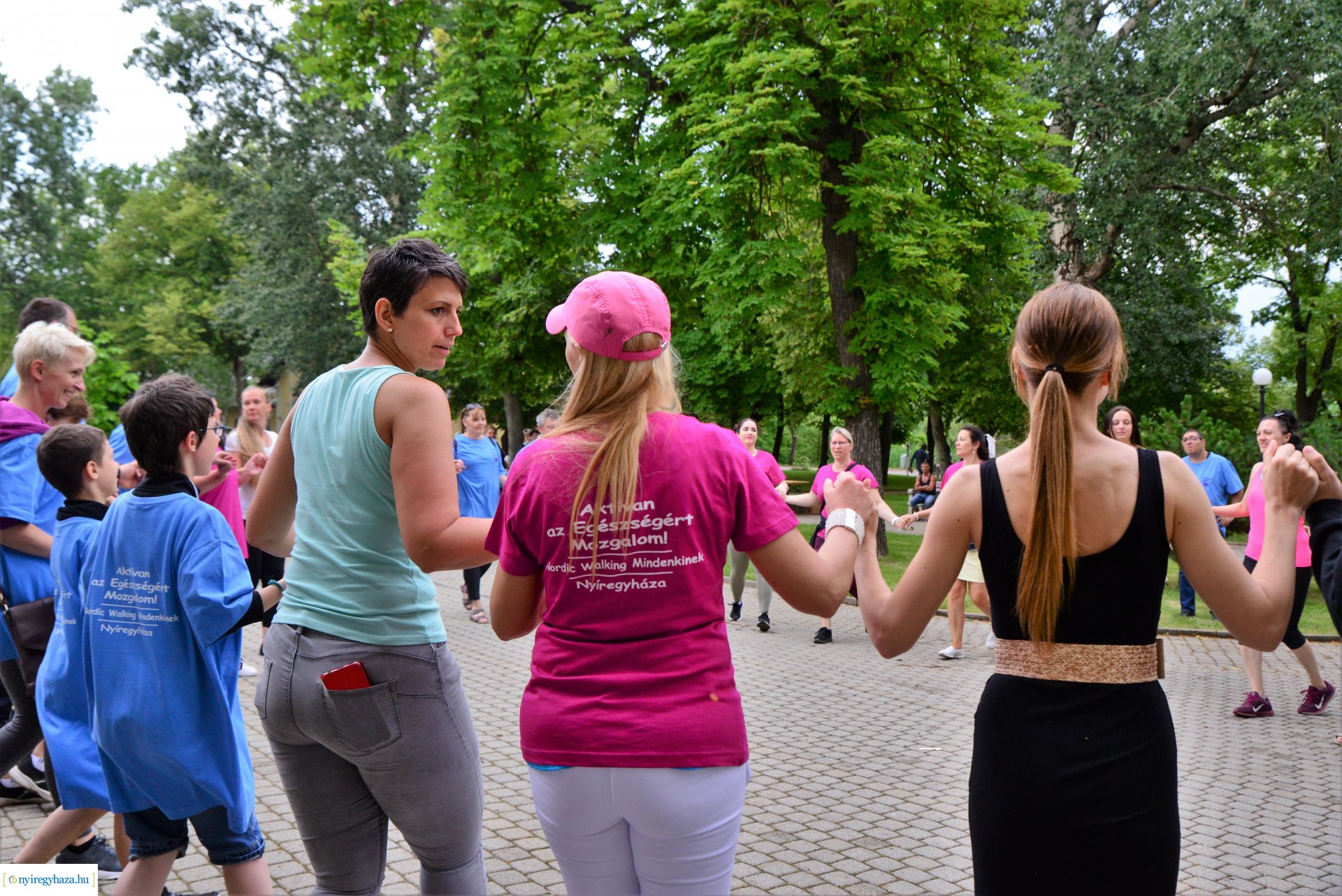 Nordic walking túra a Sóstói tó körül