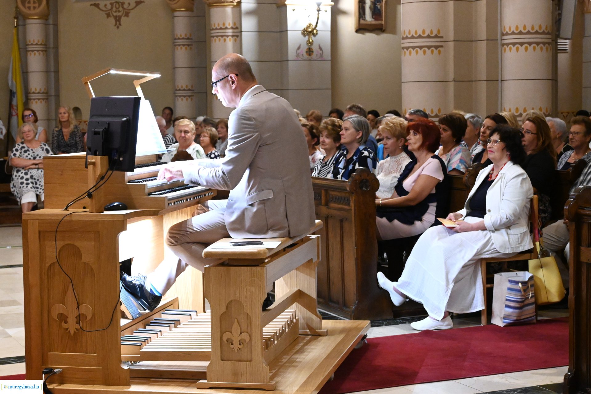 Nyáresti Orgonakoncertek - Miklósa Erika, Szamosi Szabolcs a Magyarok Nagyasszonya-társszékesegyházban