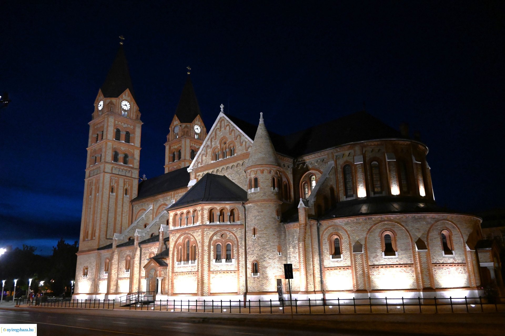 Nyáresti Orgonakoncertek - Miklósa Erika, Szamosi Szabolcs a Magyarok Nagyasszonya-társszékesegyházban