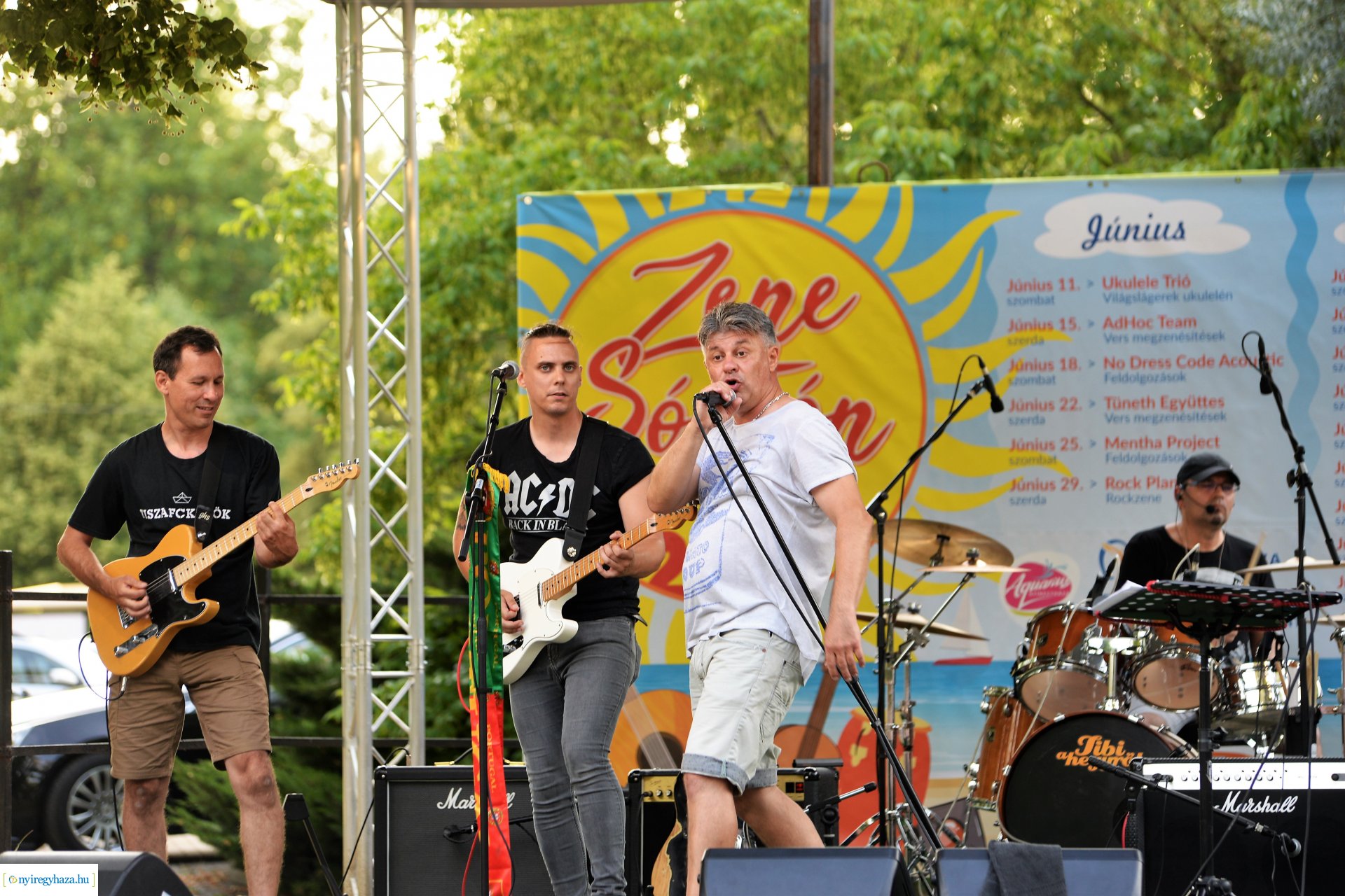 Nyáresti séta Sóstón