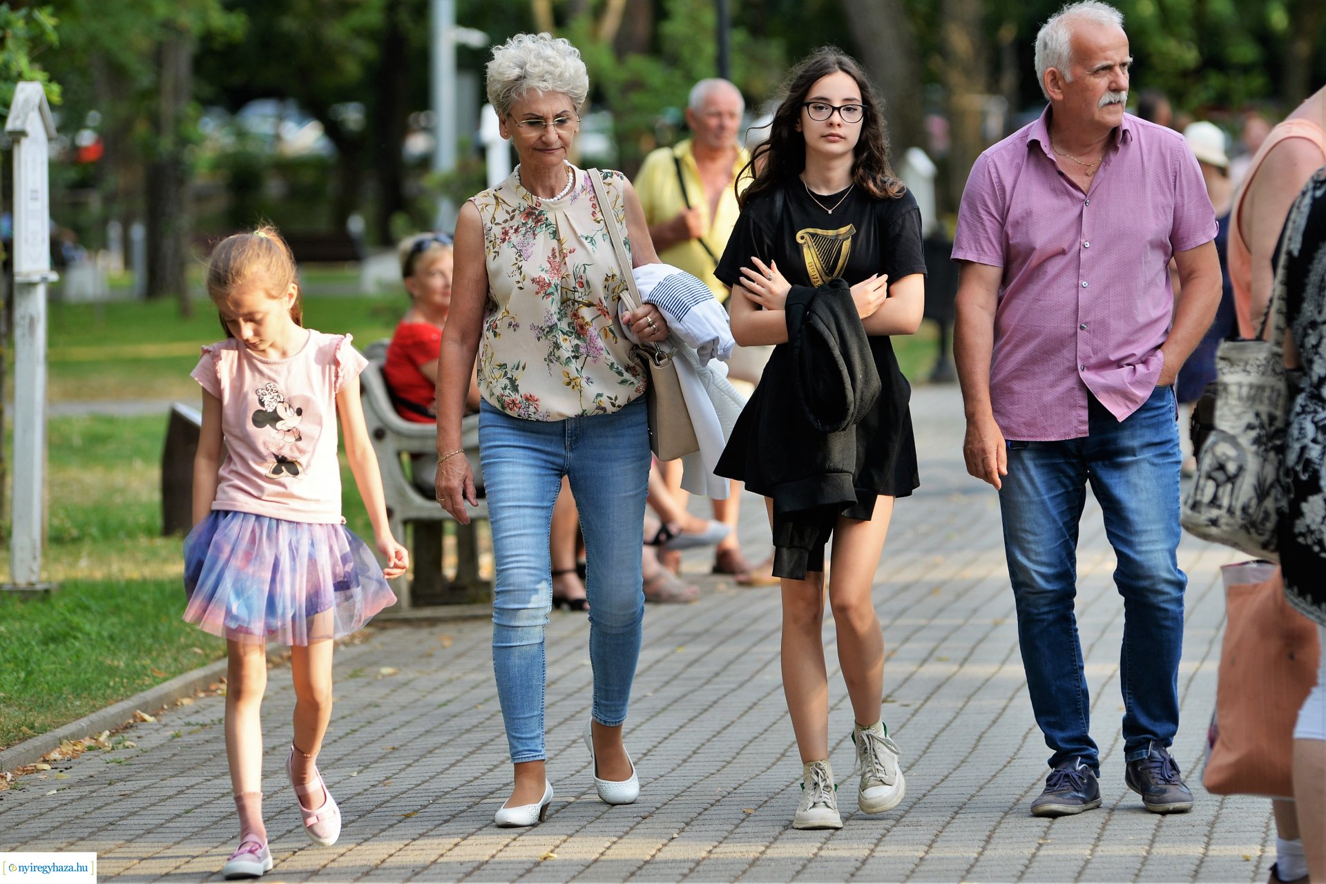 Nyáresti séta Sóstón