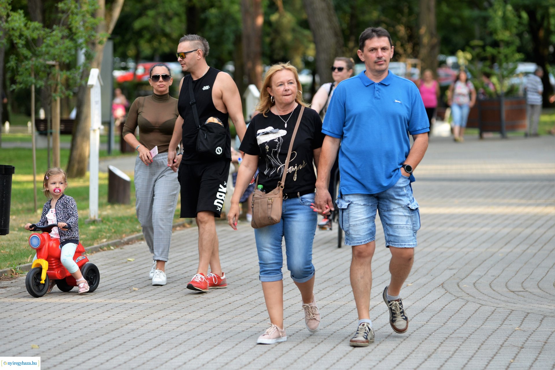 Nyáresti séta Sóstón