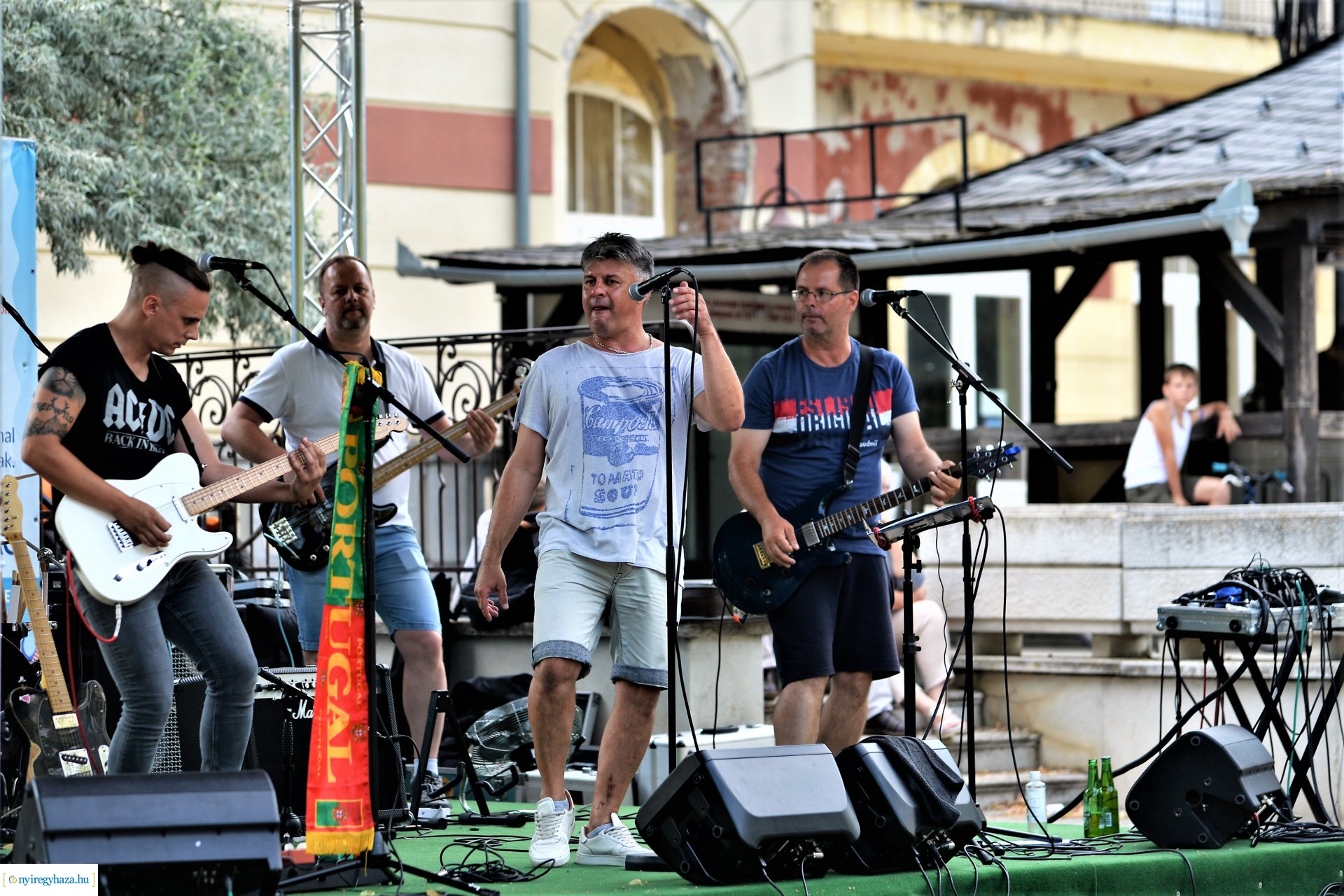 Nyáresti séta Sóstón