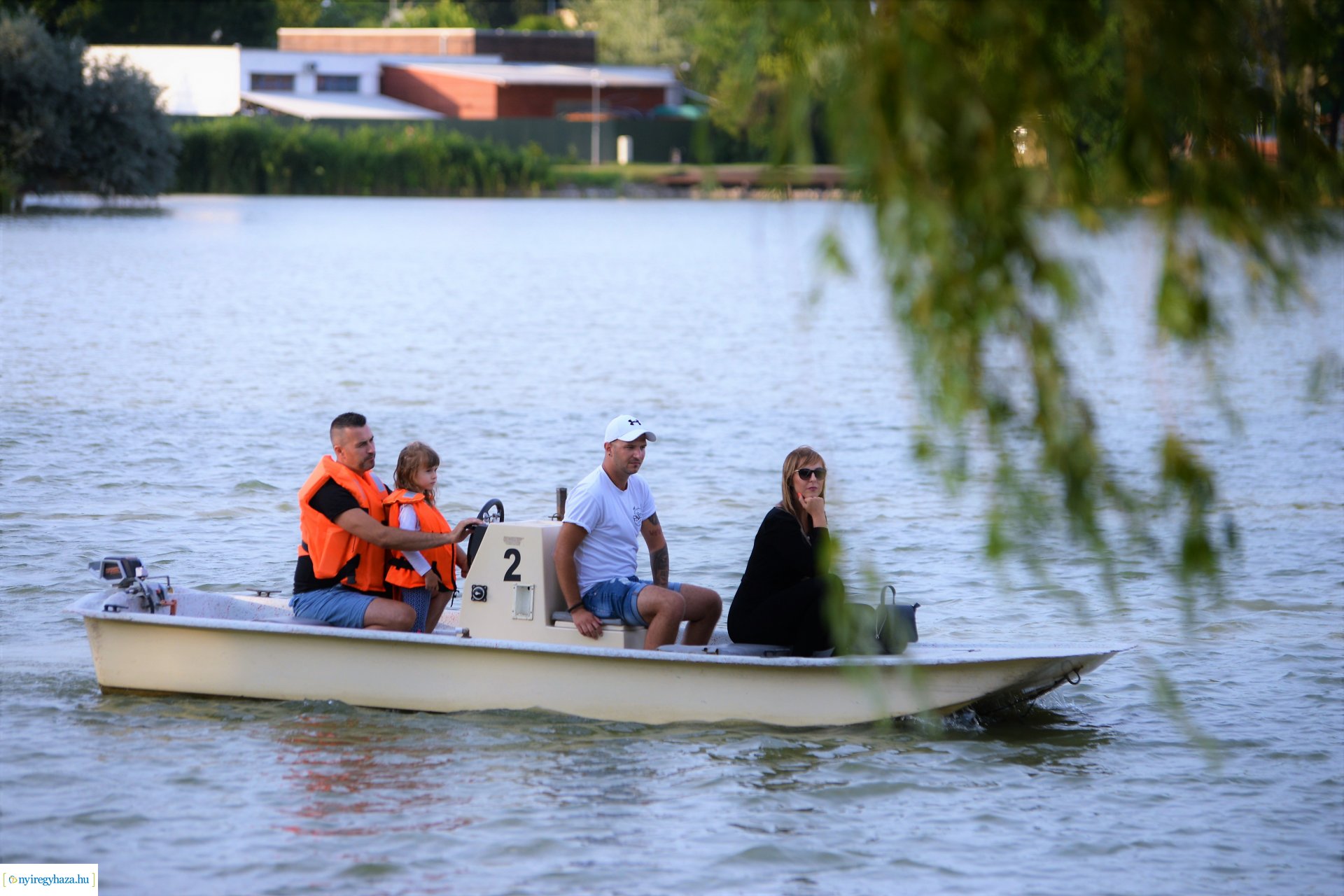 Nyáresti séta Sóstón