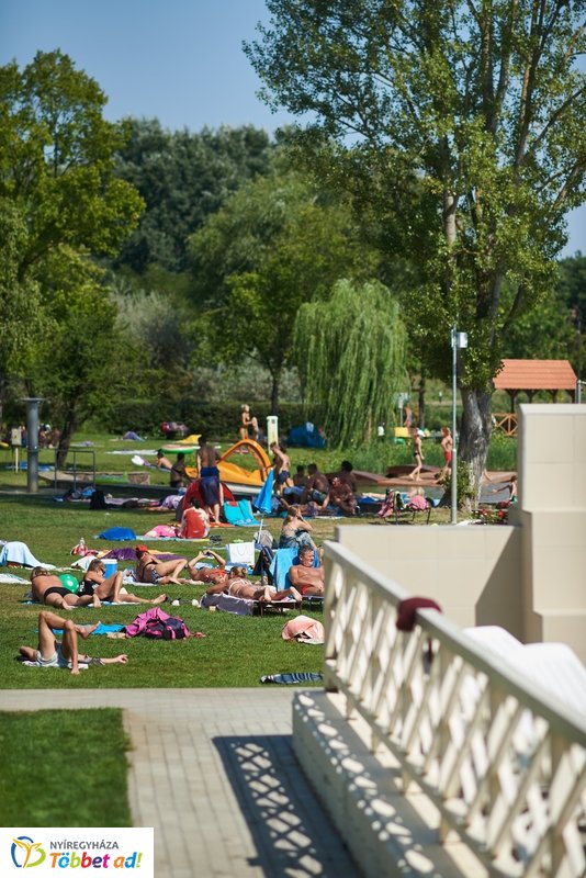 Nyári csobbanás ősszel