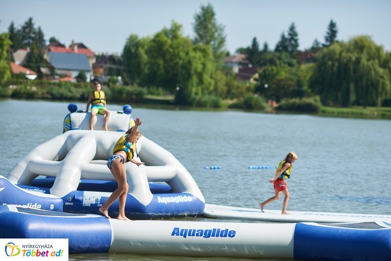 Nyári csobbanás ősszel