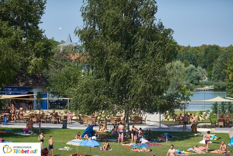 Nyári csobbanás ősszel