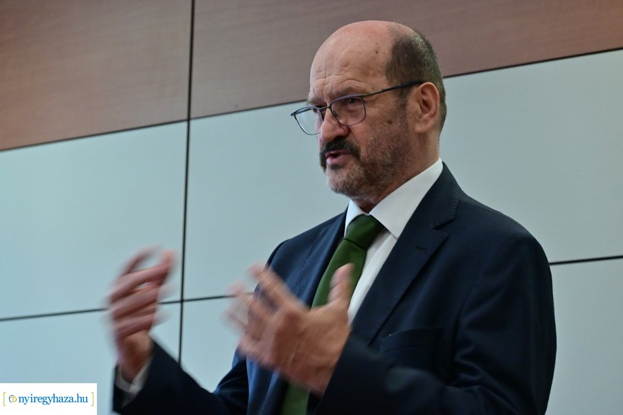 Nyári Egyetem 2024 megnyitó