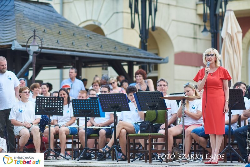 Nyári hangverseny - Latin Est