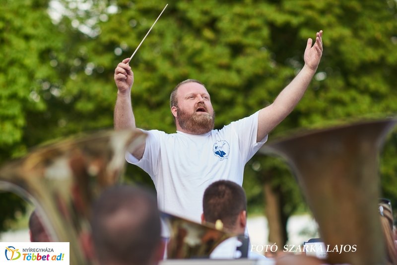 Nyári hangverseny - Latin Est