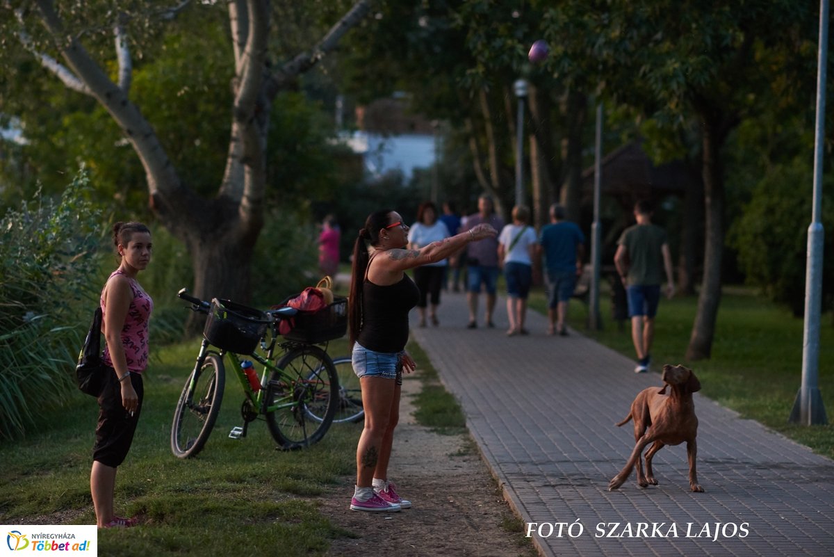 Nyári szombat este Sóstón