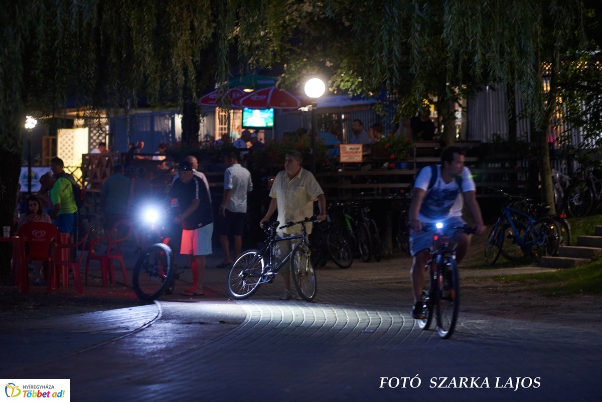 Nyári szombat este Sóstón