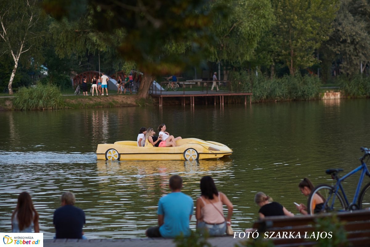 Nyári szombat este Sóstón