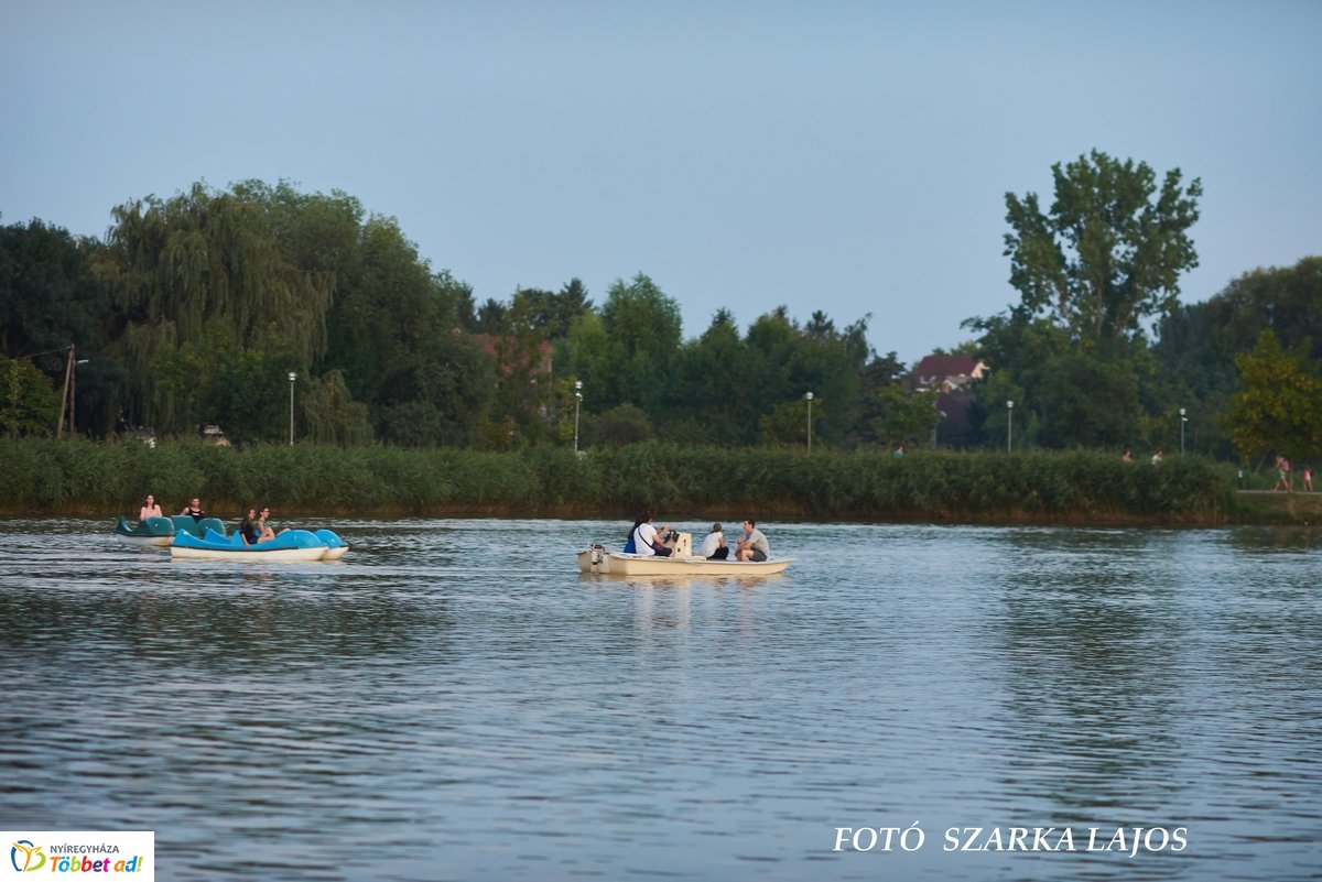 Nyári szombat este Sóstón