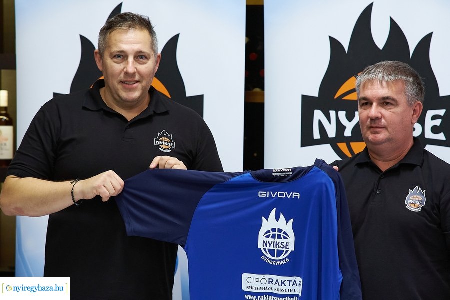 NYIKSE sajtótájékoztató - 20201103