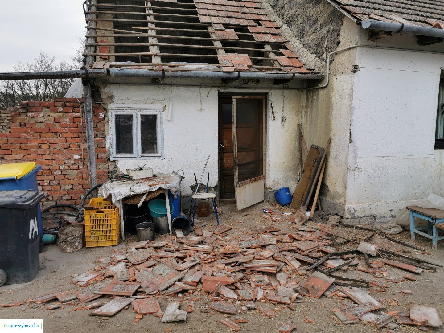 Nyírbogdányban tetőt rongált a szél