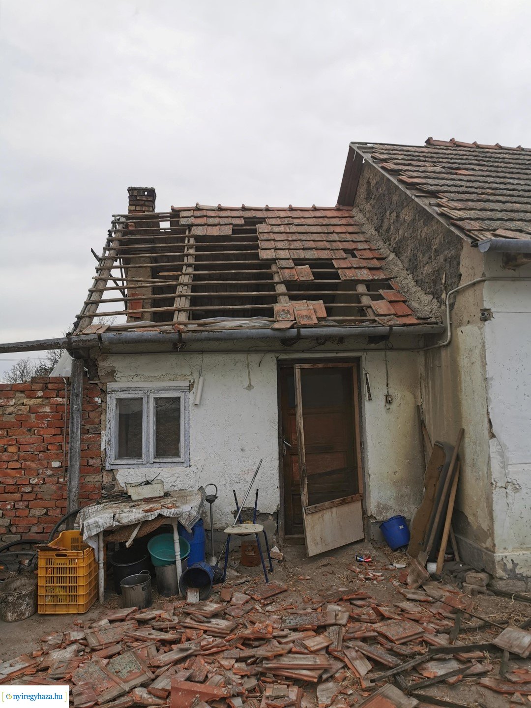 Nyírbogdányban tetőt rongált a szél