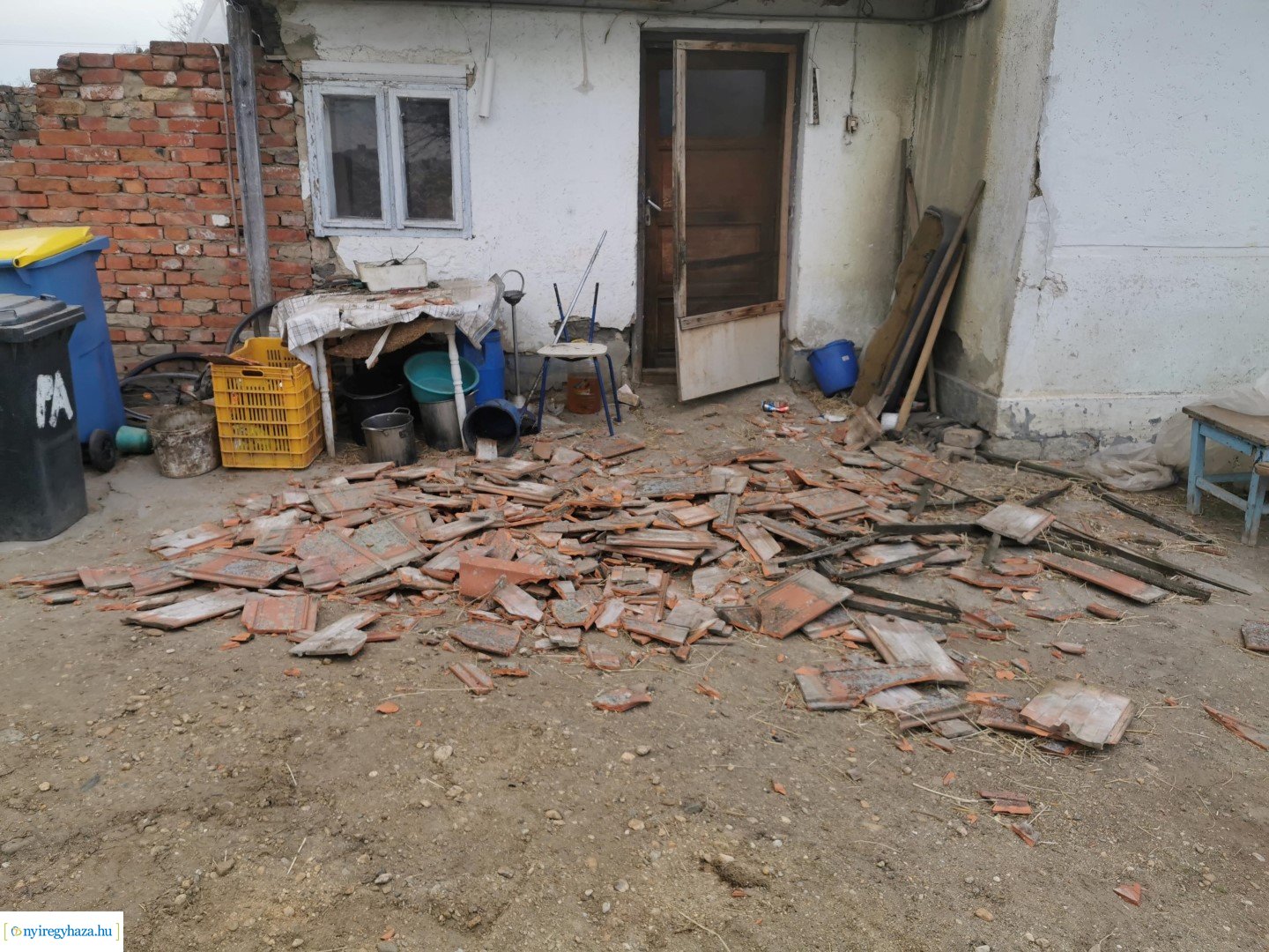 Nyírbogdányban tetőt rongált a szél