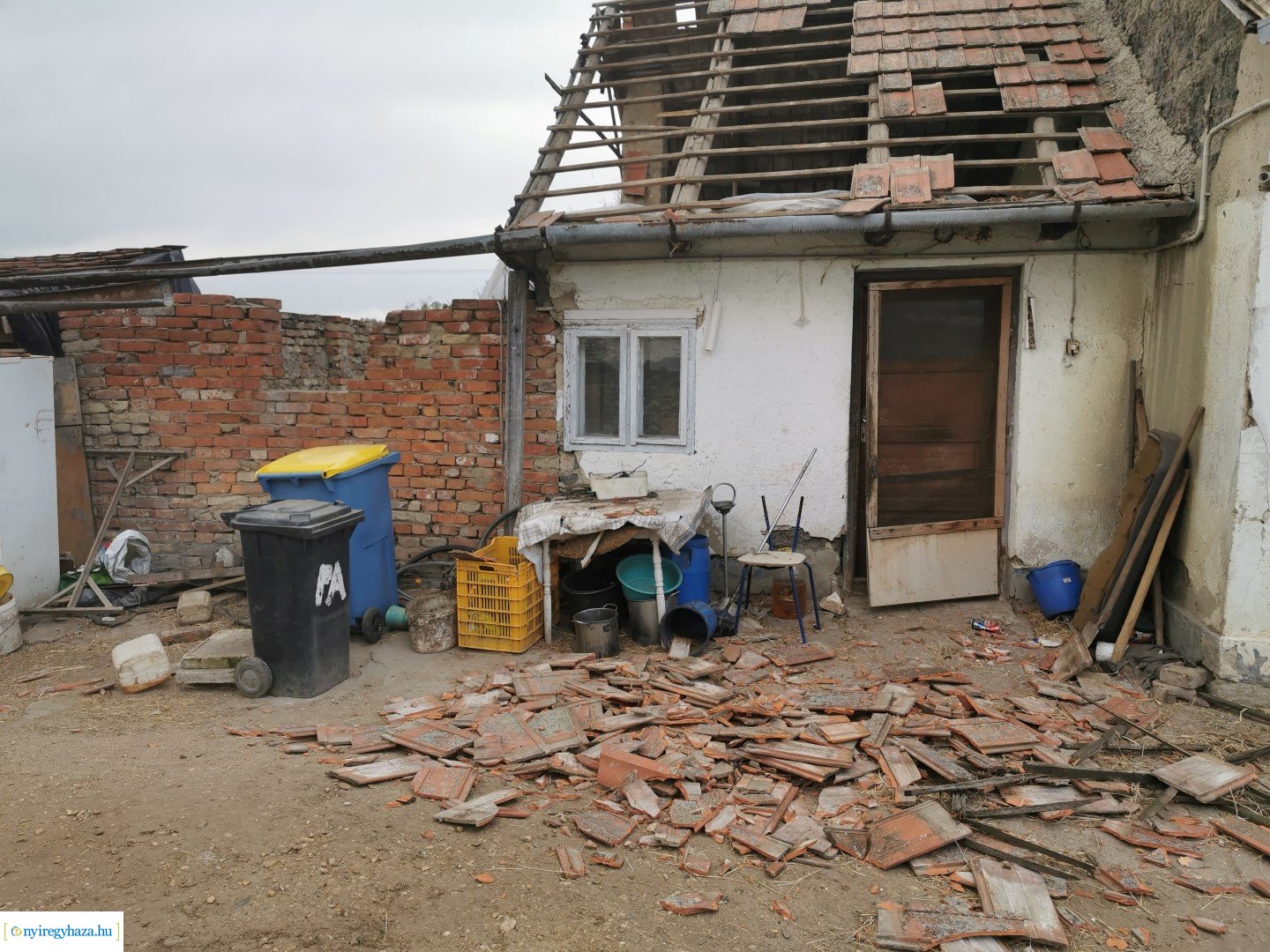 Nyírbogdányban tetőt rongált a szél