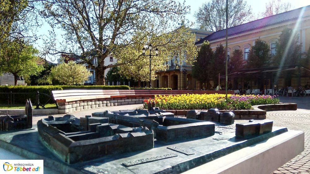 Nyíregyháza belvárosa Nagypénteken