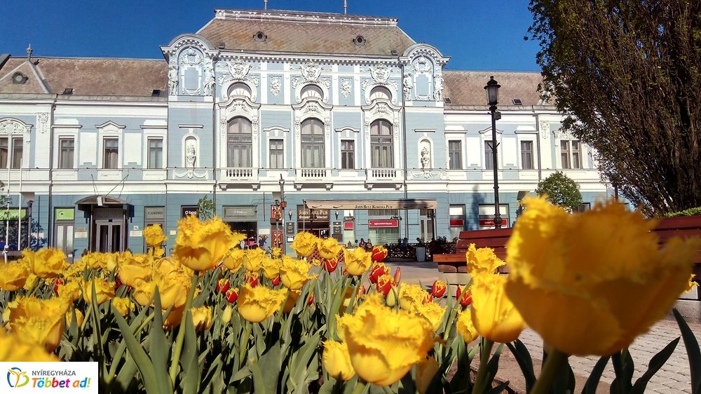 Nyíregyháza belvárosa Nagypénteken