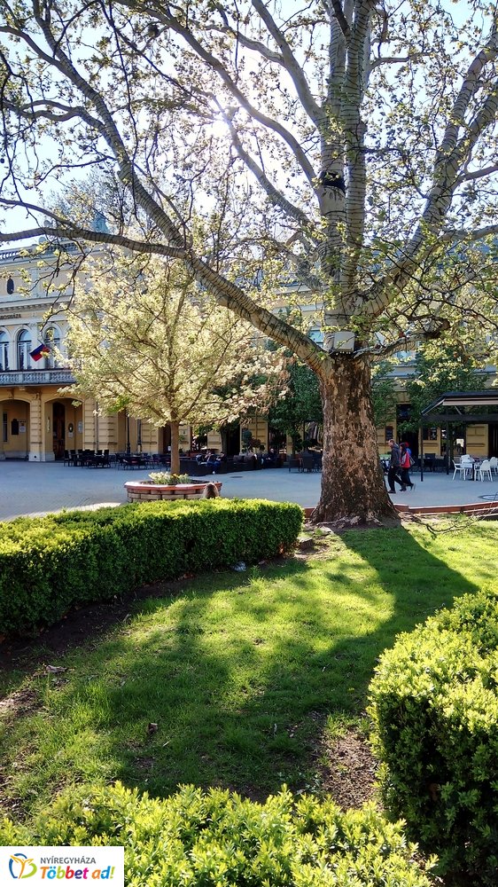 Nyíregyháza belvárosa Nagypénteken