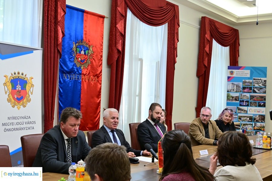 Nyíregyháza és Kassa csapadékvíz elvezetési rendszer - sajtótájékoztató