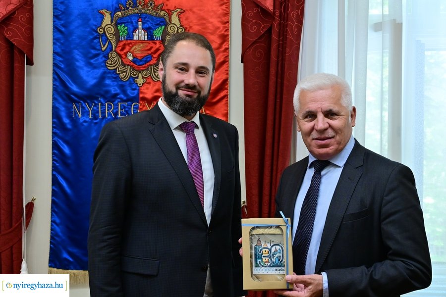 Nyíregyháza és Kassa csapadékvíz elvezetési rendszer - sajtótájékoztató