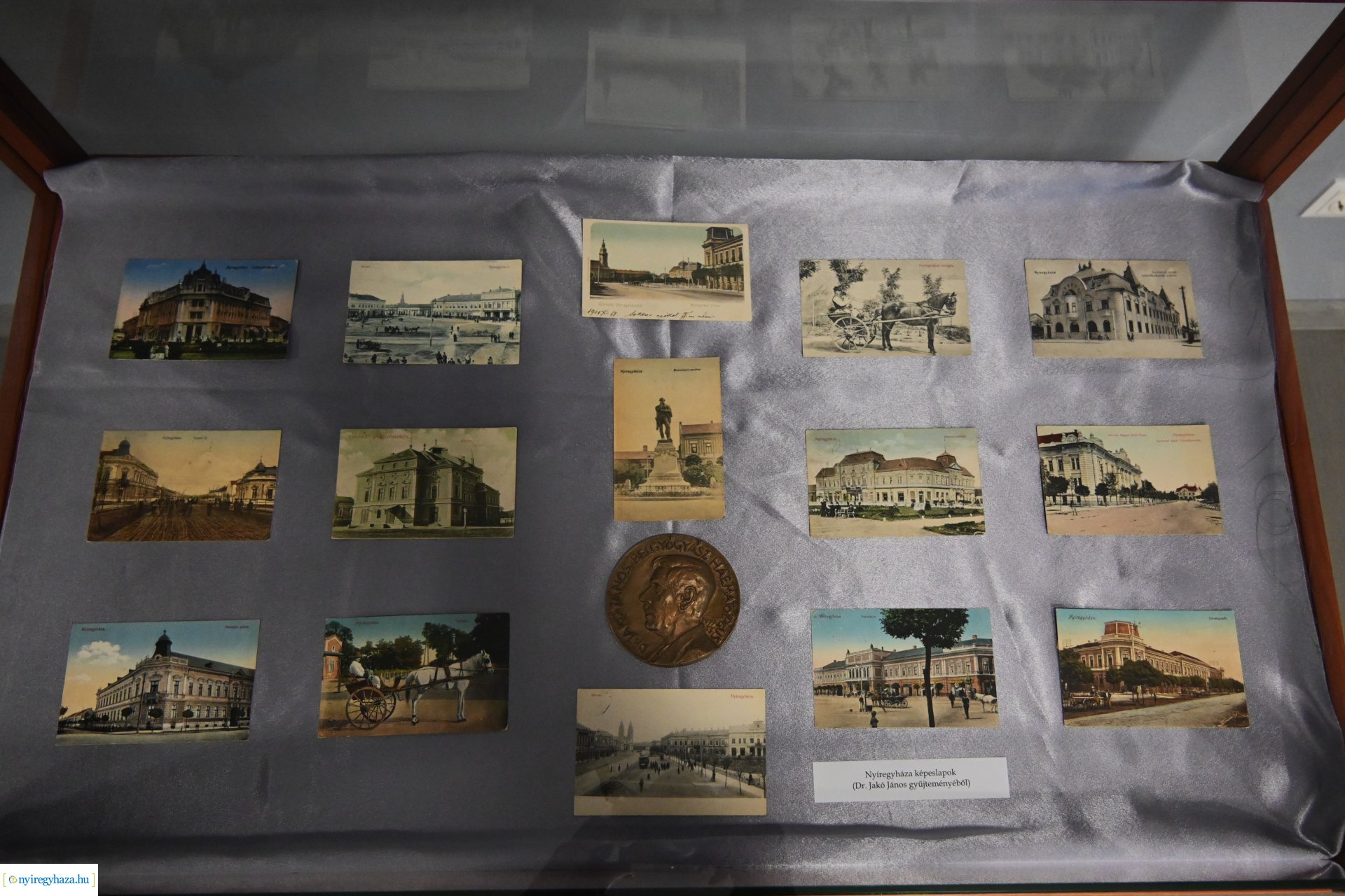 Nyíregyháza összeköt - kiállításmegnyitó a Kállay Gyűjteményben