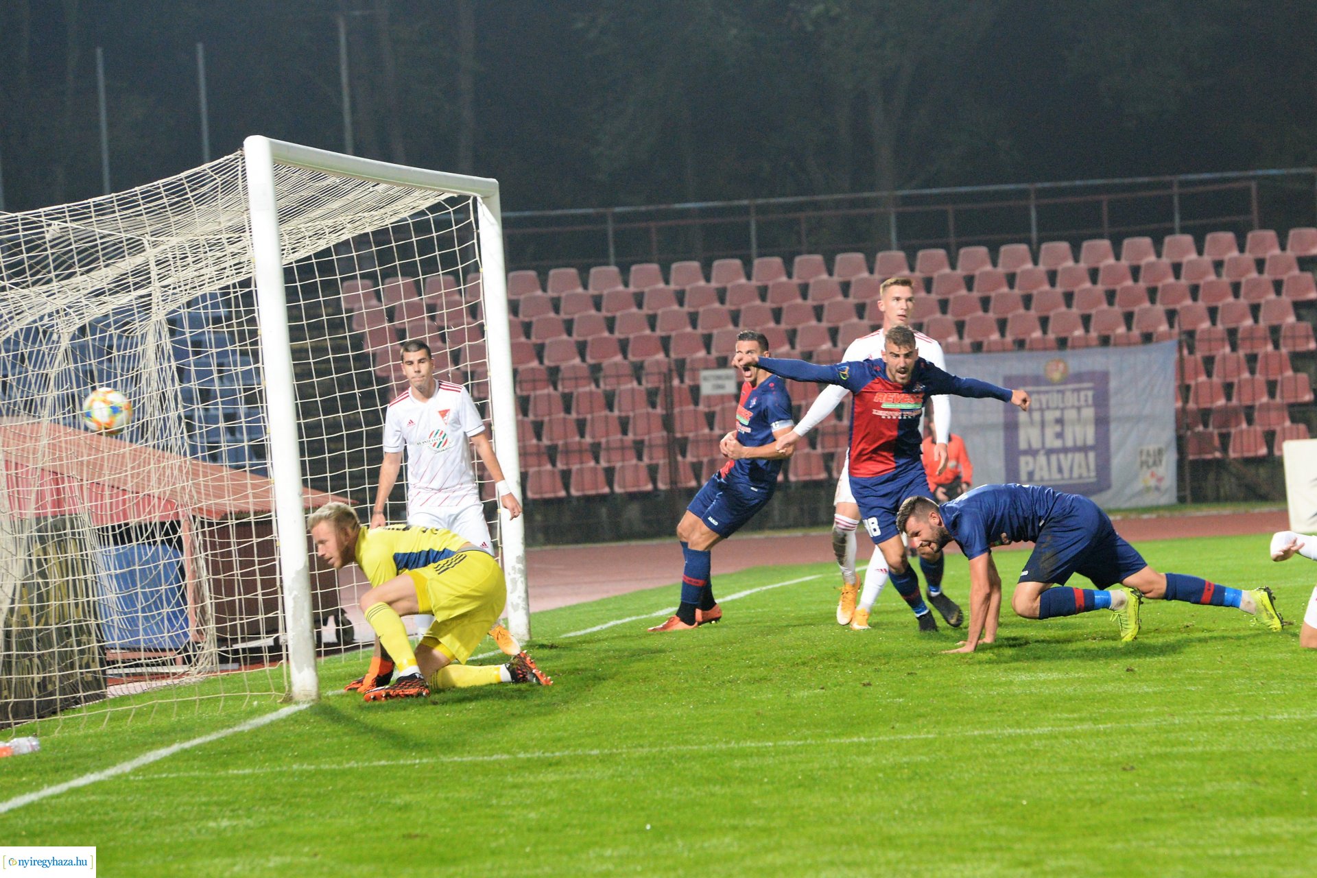 Nyiregyháza Spartacus - Debrecen Loki labdarúgó mérkőzés