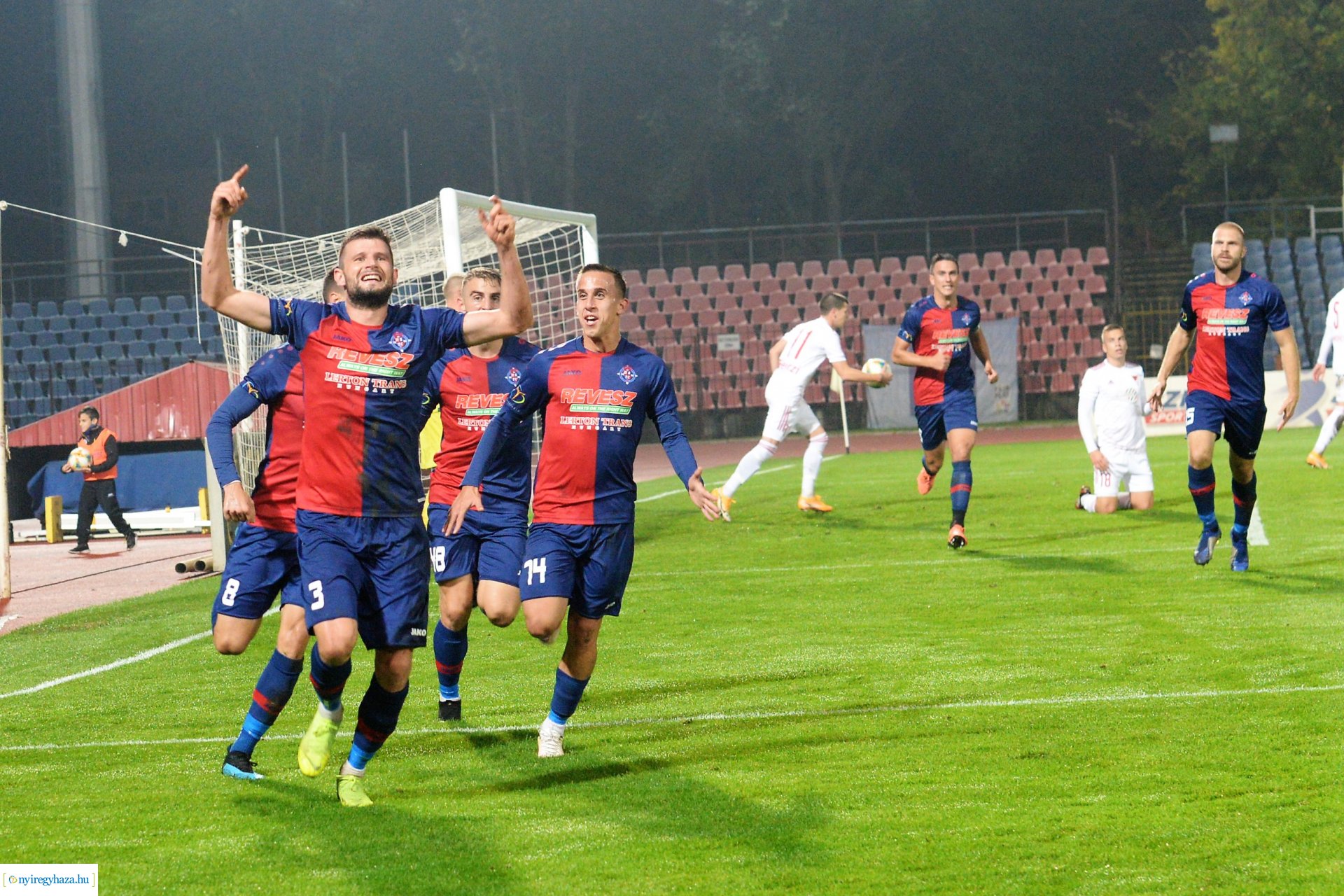 Nyiregyháza Spartacus - Debrecen Loki labdarúgó mérkőzés