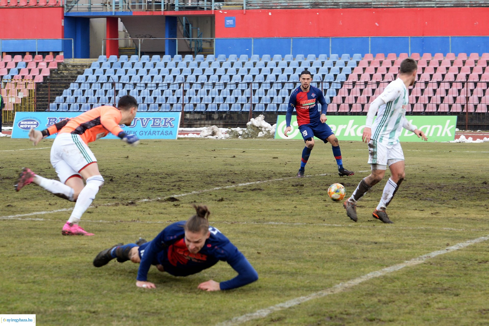 Nyiregyhaza Spartacus - ETO FC Győr labdarúgó mérkőzés