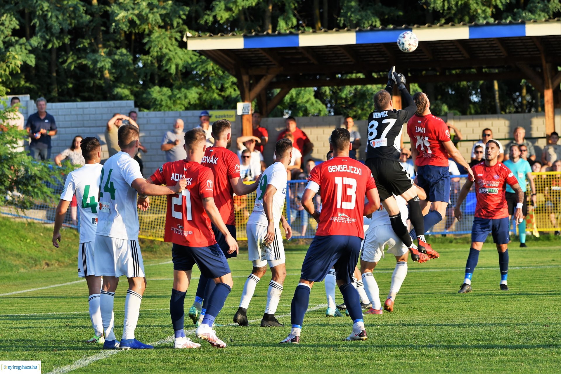 Nyíregyháza Spartacus-Haladás labdarúgó mérkőzés