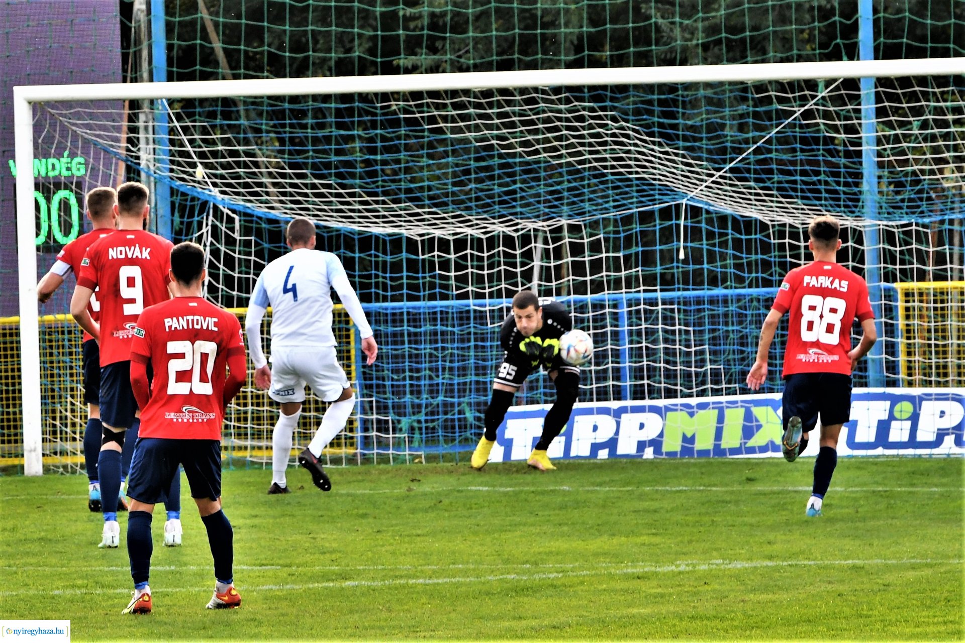 Nyíregyháza Spartacus - MTK labdarúgó mérkőzés